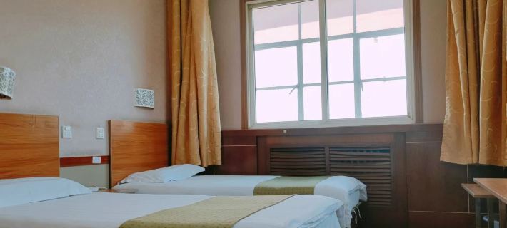 Xinxin Hotel Hotels in Dingxi