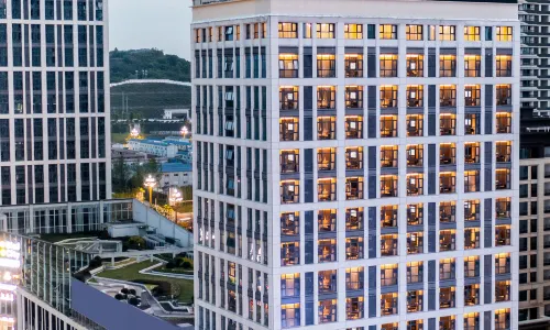 Yibin High-speed Railway West Station Atour Hotel
