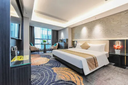 Doli Hotel (Sandu Shuizu Bus Station) Отели рядом с достопримечательностью «Xianshiwang»