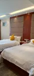 Zhenxiong Qingtian Business Hotel