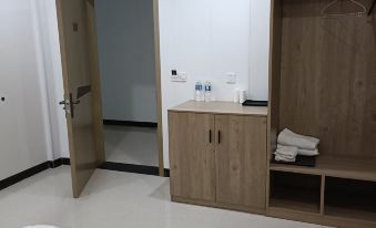 Shangcai Haotai Hotel