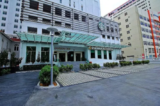 Mansion One Suites by Merlene