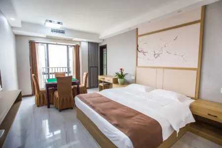 Near Shuihaitian Holiday Hotel