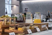 Yado Hotel, Century Avenue, Wanlian Plaza, Jiashan - breakfast