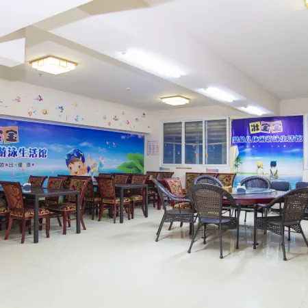 H HOLLE YUOSHANG HOTEL Отели рядом с достопримечательностью «Центральная больница в районе Цуйли»