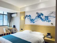 Xinxili Hotel (Napo Branch)