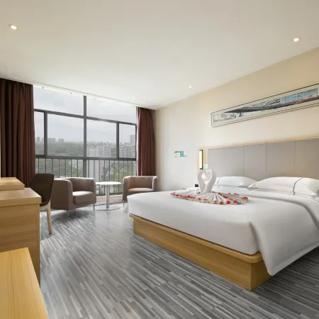 City Comfort Inn Hotel (Yichang East Railway Station)