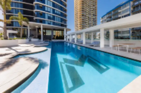 ميريتون سويتس سيرفرز بارادايس فنادق في غولد كوست