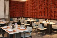 HUALUXE Hotels and Resorts LESHAN - breakfast