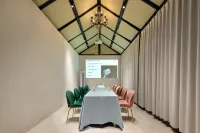 Peace of Mind · hot spring Boutique Hostel