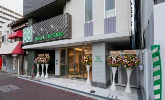 Hotel the One Shinimamiya