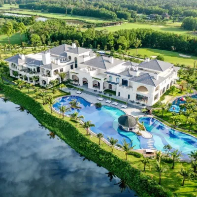 Vinpearl Wonderworld Phu Quoc Hotels near Cua Can