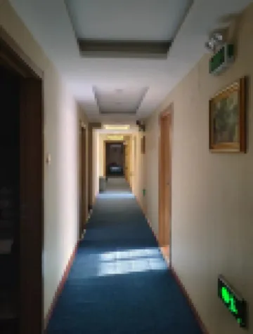 Yueyue Business Hotel