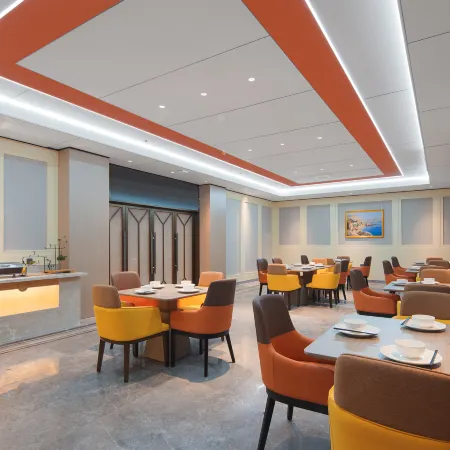 Vienna Hotel (Jing'an City Plaza)