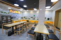 Golmud Touran Hotel Hotels in Golmud