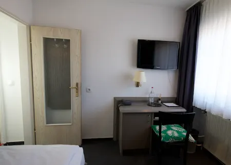 Hotel Merian Отели в г. Кельн