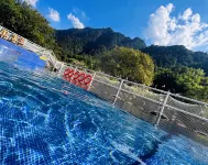 Xixia Xiaozhu Hotel - Rooftop Pools
