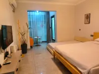 Xincheng Light Luxury Apartment (Huayao Primary School)