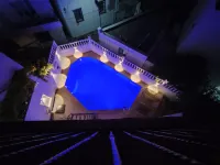 The Professor's Hotel - Pools