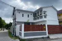 OYO 93457 White House Syariahnearoyo 93457 White House Syariah Hotel dekat Kolam Pancing Pak Wo, Kubang Raya, Panam