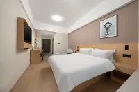 Yunxuan Hotel (East Aru Shangcheng Plaza Bus Station)