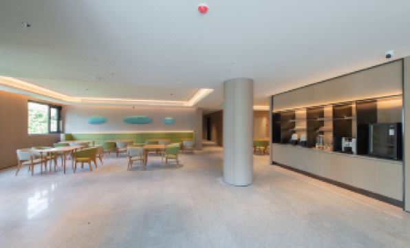 JI Hotel (Zhuhai Lovers Middle Road, Grand Theater)