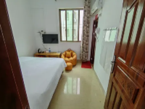Guangjun Apartment