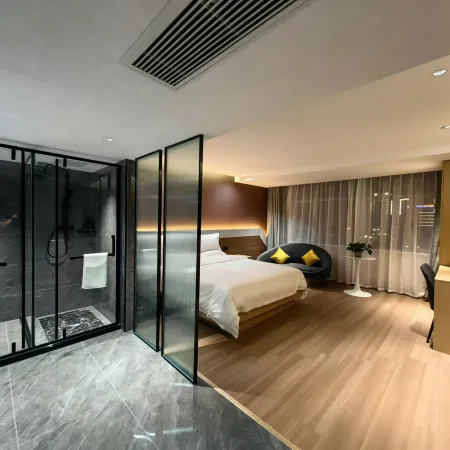 iu Hotel (Xihe County Fuxi Square)