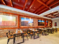 Adventure Damo Hyatt Hotel