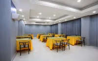 7Days Inn Hotel (Xuchang Yanling County Lingnan Passenger Transport Station) - 2-Star