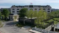 Lingxiushan Tangquangu Cultural Tourism Accommodation Hotels in Gongchangling District