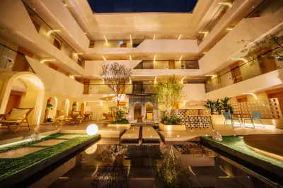 Leshan Sanqing Hotel