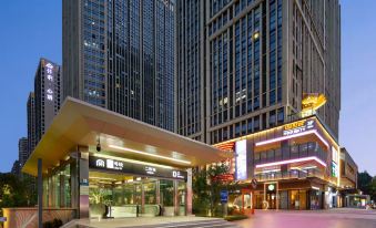 Yuehui Movie Hotel (Zhengzhou Ersha Cultural Creative Park Wanda Plaza)