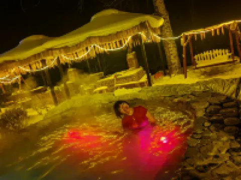 Snow Valley Snow's Fate Inn (China Snow Valley Scenic Spot) Hotels in Wuchang