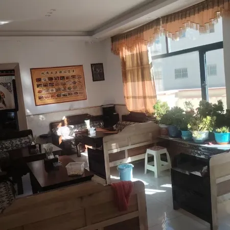 Huitou Inn