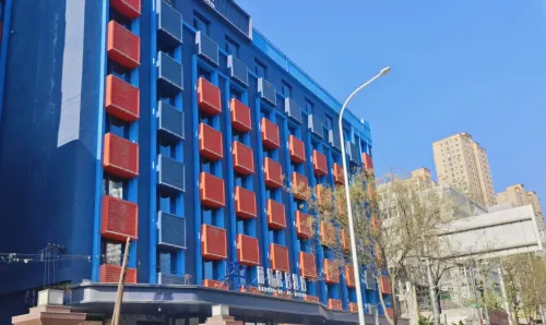 Lanmei Yiju Hotel (Wuqianshan Park Lanzhou Station)