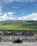 Baolige Hotel (Sayram Lake)