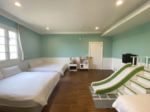Isa Butterfly Kids B&B Отели рядом с достопримечательностью «National Center for Traditional Arts»