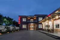 Yueman Inn - Inns