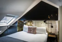 Ovolo Woolloomooloo Hotels in Woolloomooloo