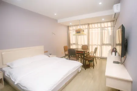 Yunmeng Guangming Hotel Отели рядом с достопримечательностью «Hubei Xiangyun Bay Cultural Tourism Scenic Area»