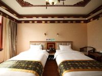 拉萨梅里雪山大酒店 - 高级双床房
