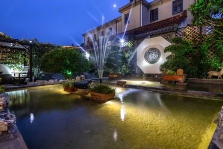 Zhang's Garden Hostel Отели рядом с достопримечательностью «Fulei Former Residence»