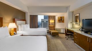 crowne-plaza-seattle-an-ihg-hotel-with-no-resort-fee