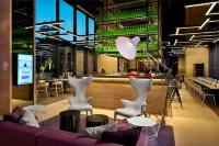Atour Seaview Holiday Apartment (Wuchuan Dinglongwan Dessass Water World Branch)