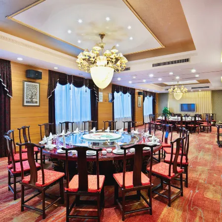 Zhengzhou Cheered Hotel
