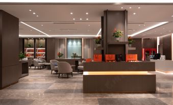 World Hotel (laoshan Shilaoren lnternational convention and exhibition store)