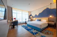 Four Seasons Hotel (Baise Dream Island Shopping Plaza) Các khách sạn gần The Chinese Workers' and Peasants' Red Army 7th Army Headquarters Former Site