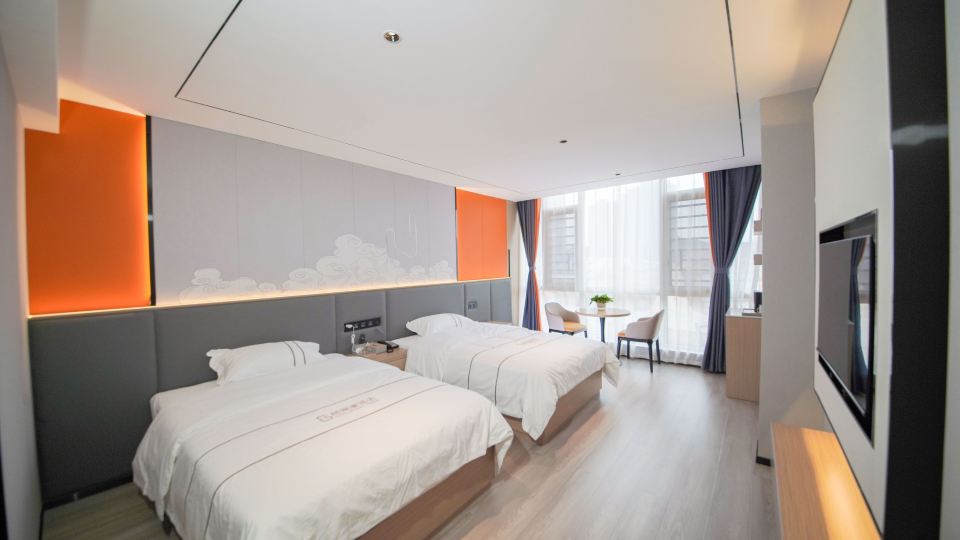 GerLaiman Hotel