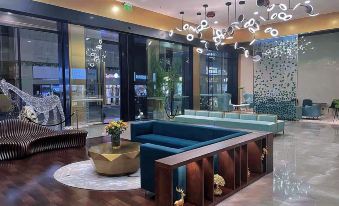 Yitel Collection (Nanjing Gulou Xuanwuhu Road)